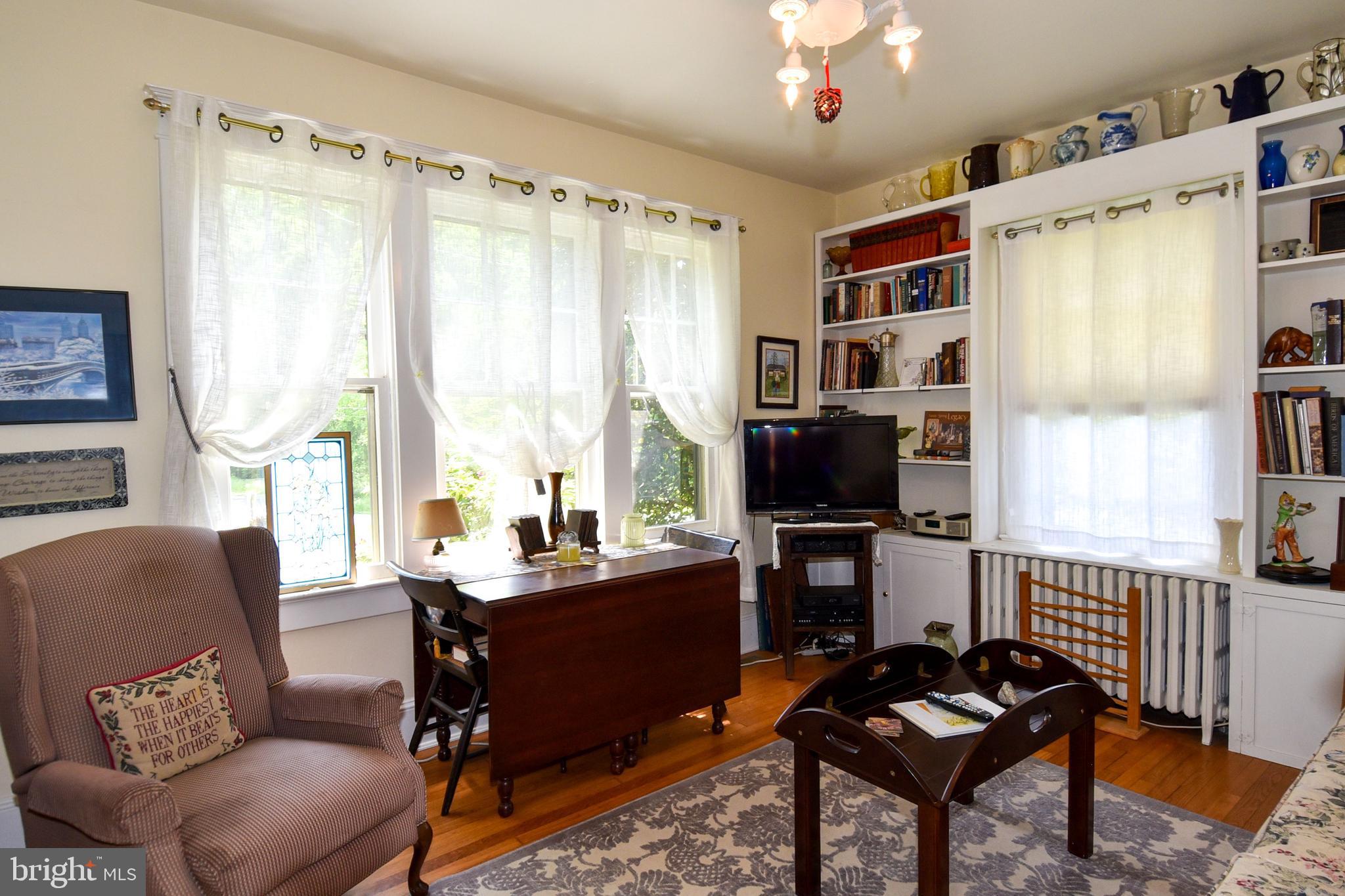 17809 Meeting House Road Sandy Spring, MD 20860 - Photo 19 of 46 Parlor/Dinning Room