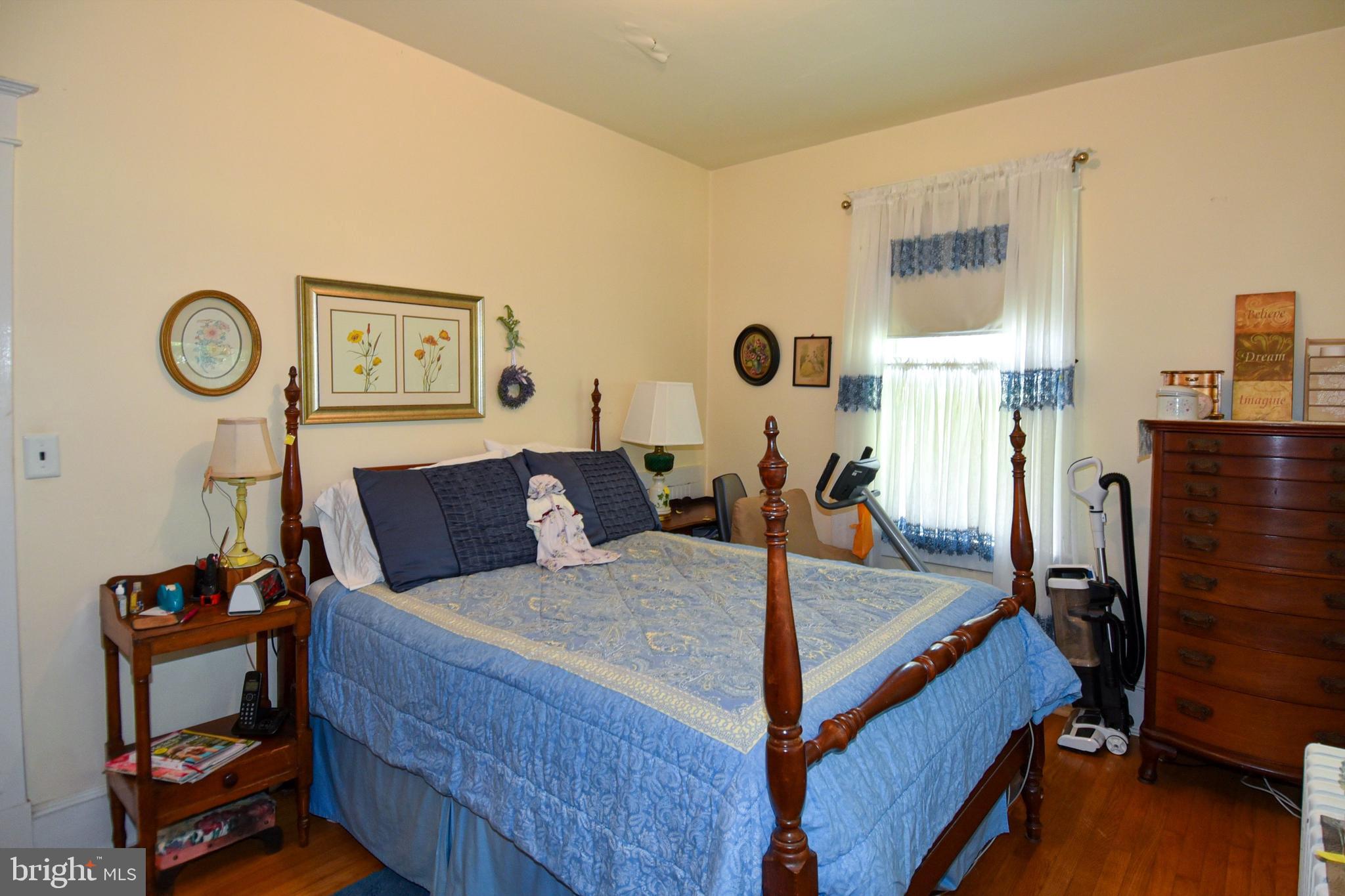 17809 Meeting House Road Sandy Spring, MD 20860 - Photo 28 of 46 Main Floor Bedroom