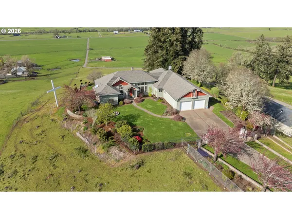 $1,049,000 | 1791 Scotts Valley Road, Yoncalla, OR 97499
