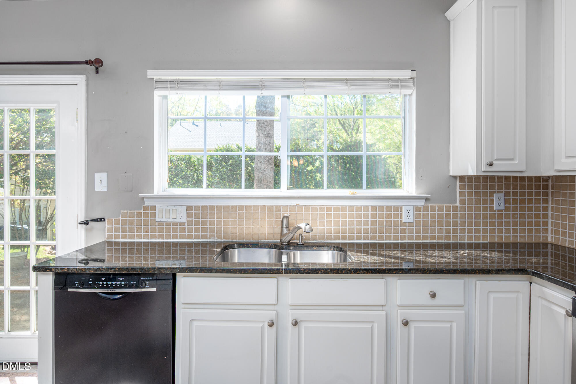 5319 Corinthian Way Raleigh, NC 27607 - Photo 20 of 46 5319CorinthianWay-20