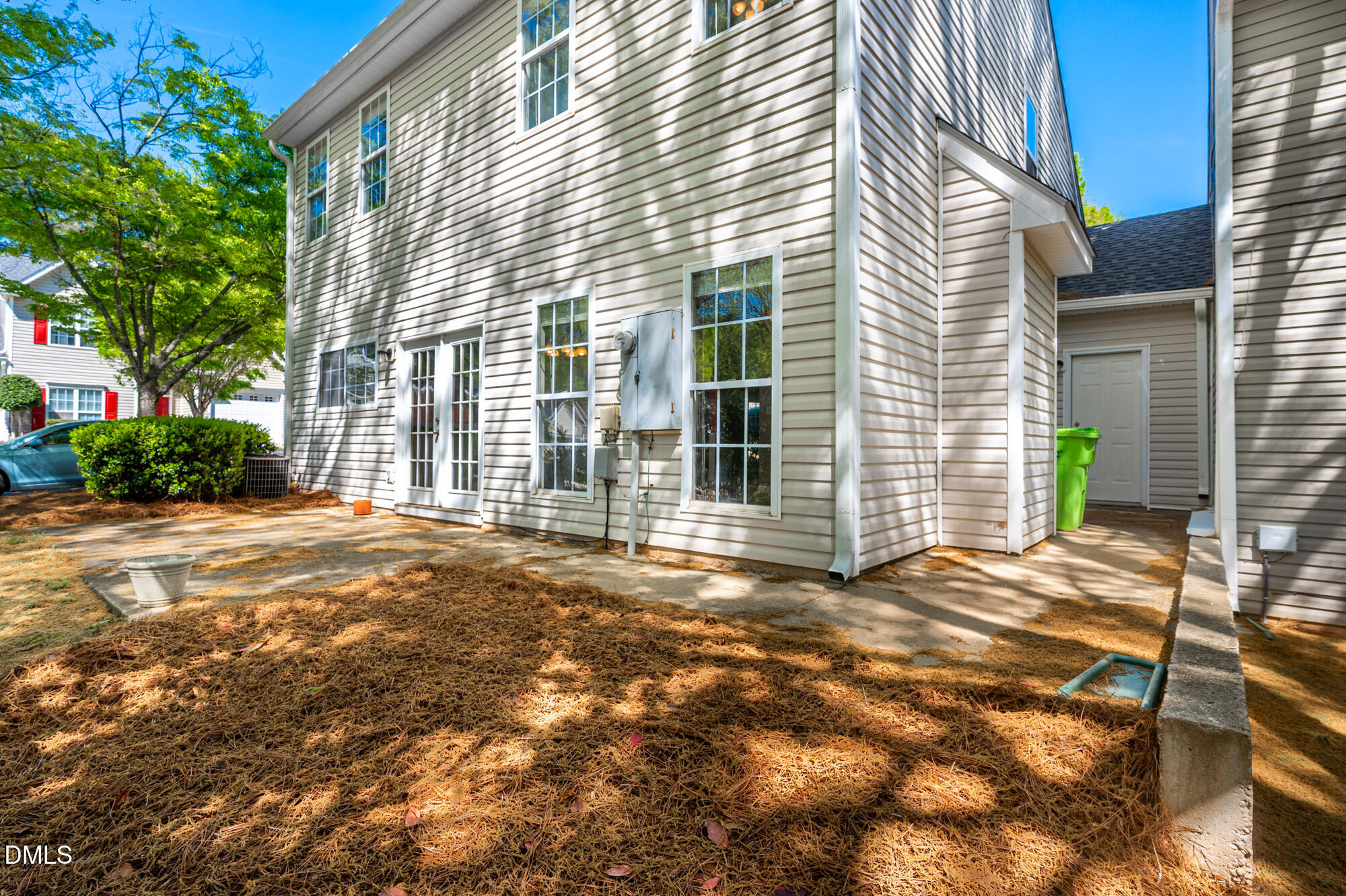 5319 Corinthian Way Raleigh, NC 27607 - Photo 41 of 46 5319CorinthianWay-41