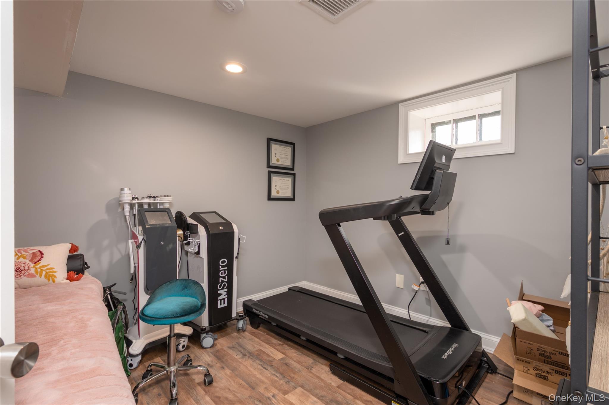 132 Webster Street Merrick, NY 11566 - Photo 20 of 28