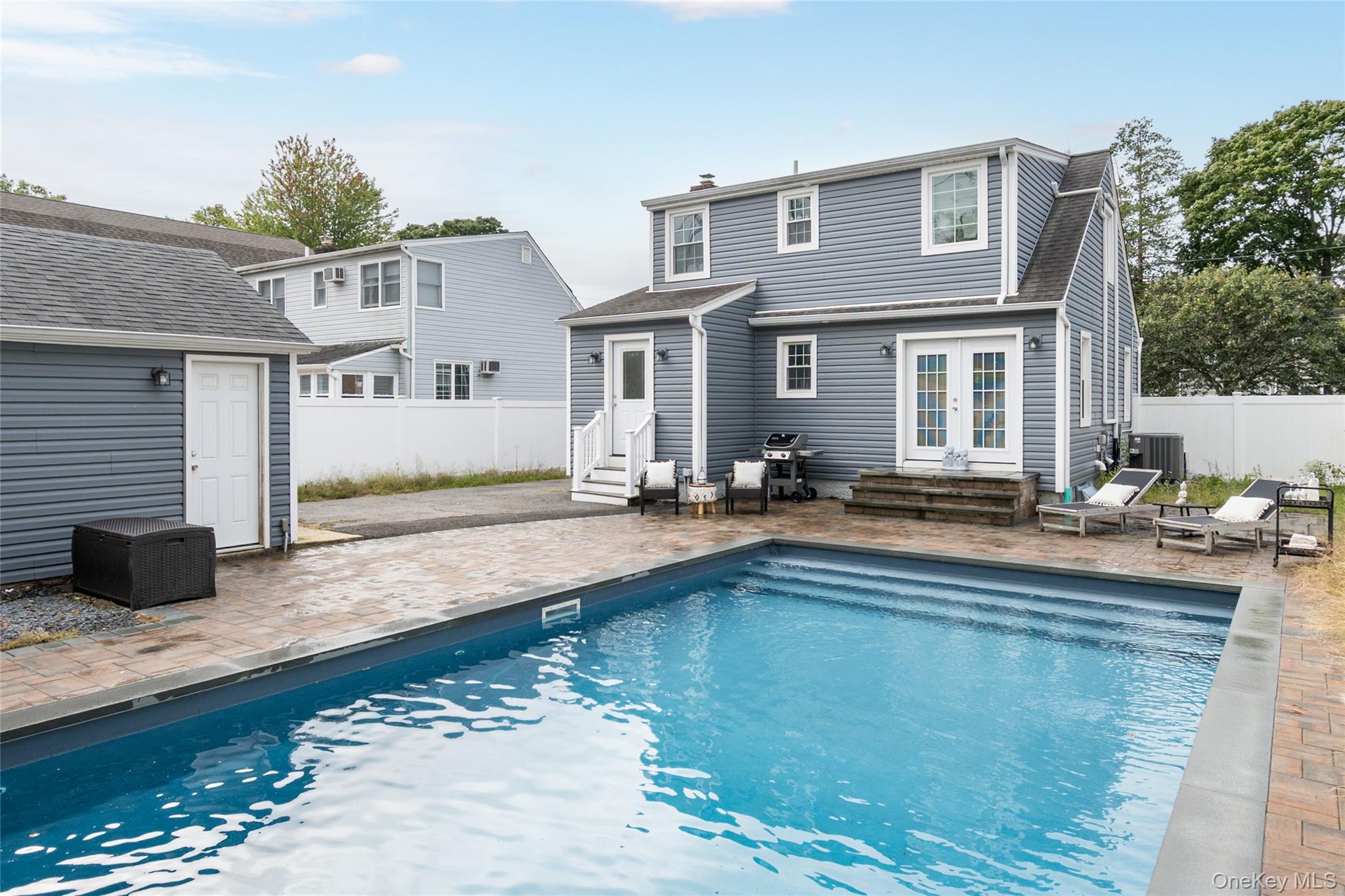 132 Webster Street Merrick, NY 11566 - Photo 21 of 28