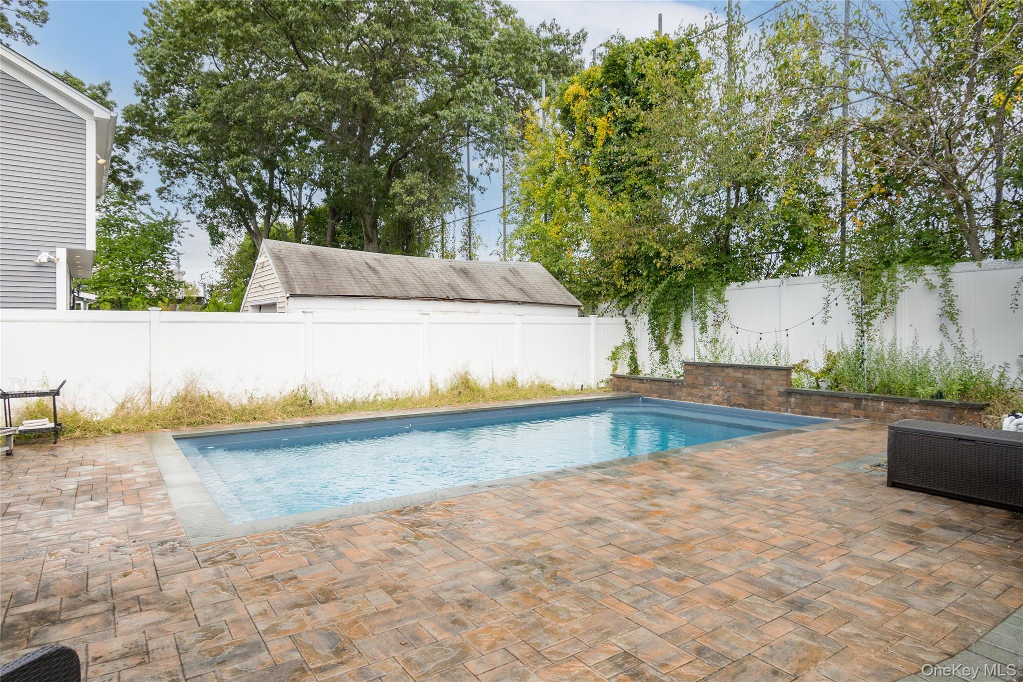 132 Webster Street Merrick, NY 11566 - Photo 23 of 28