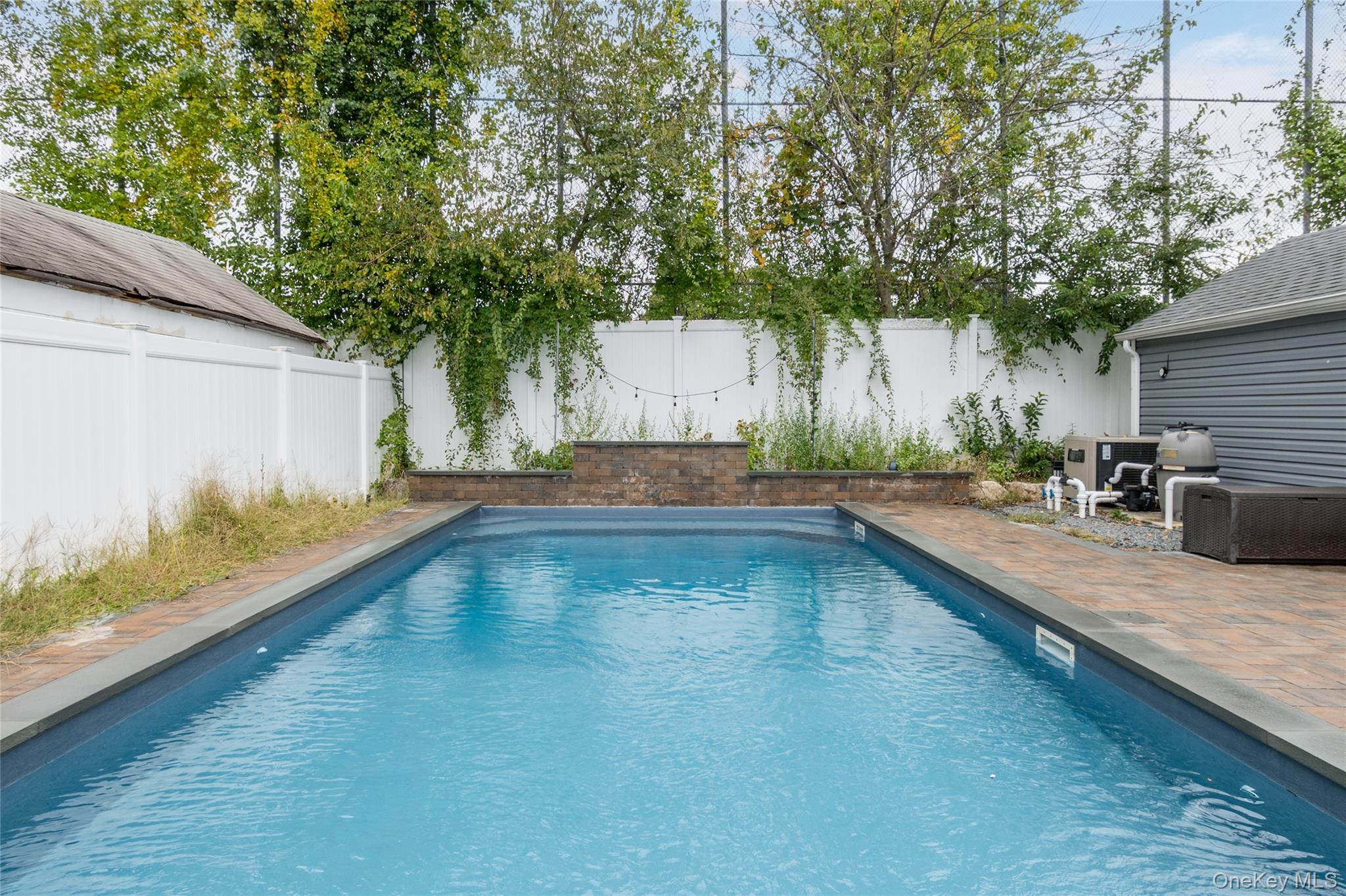 132 Webster Street Merrick, NY 11566 - Photo 24 of 28