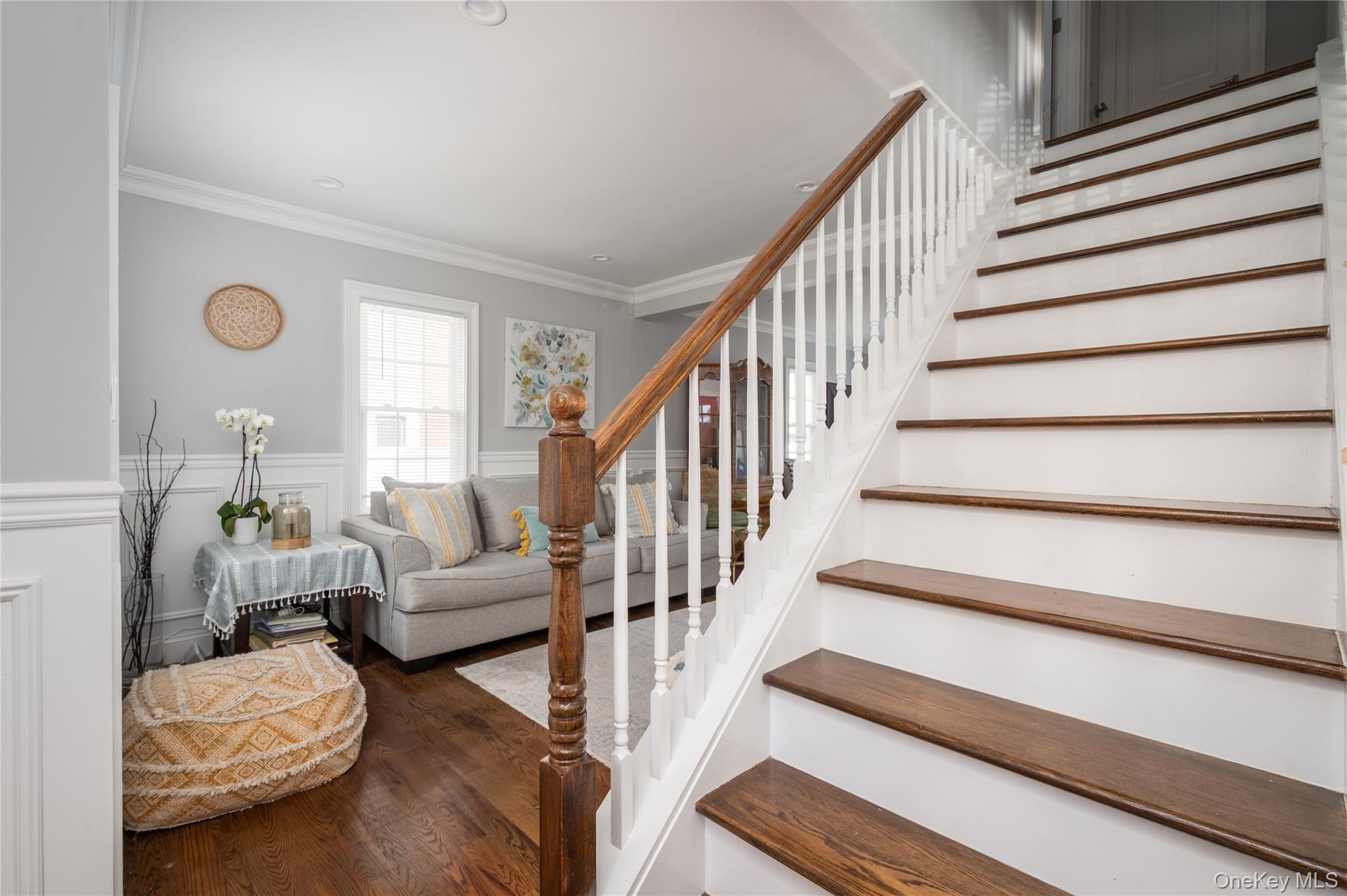 132 Webster Street Merrick, NY 11566 - Photo 6 of 28