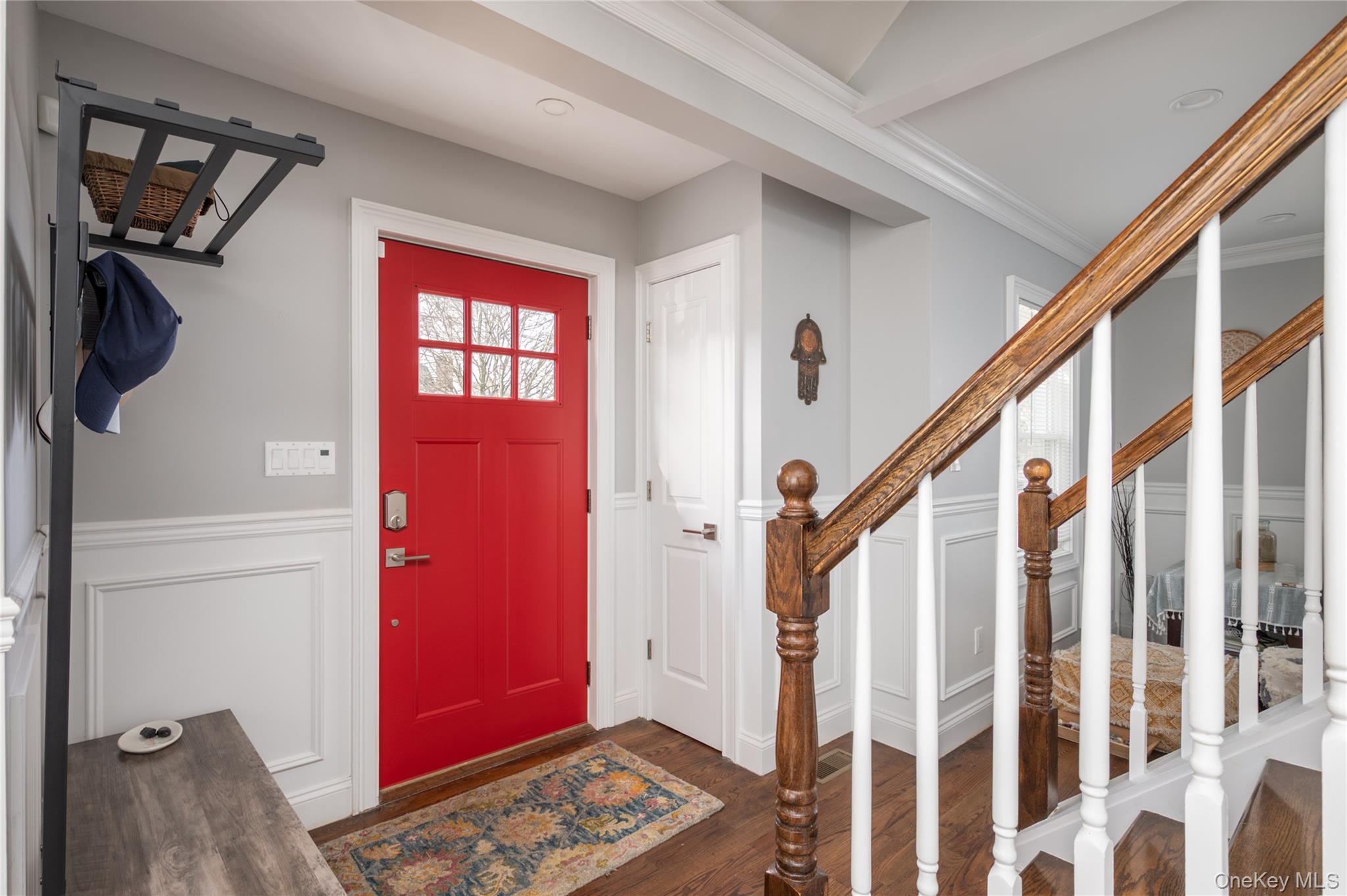 132 Webster Street Merrick, NY 11566 - Photo 7 of 28