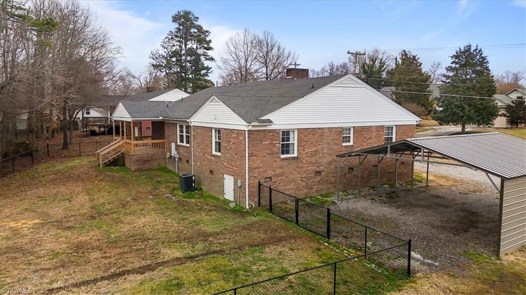 4375 Huff Road Archdale, NC 27263 - Photo 3 of 38