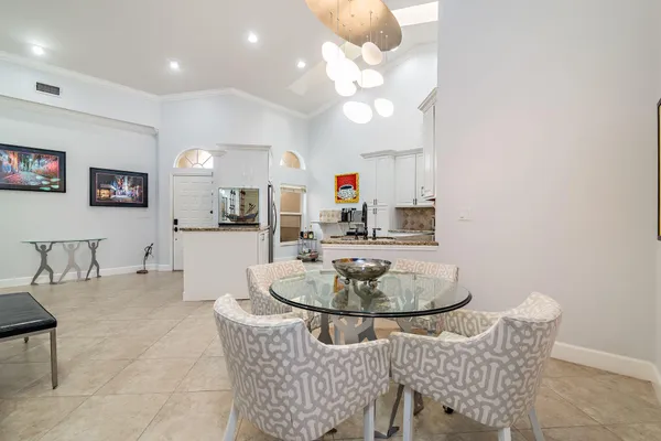 $8,500 | 2102 Mahogany Place, Palm Beach Gardens, FL 33418