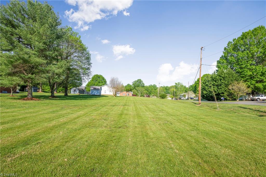 8350 Jefferson Church Road Rural Hall, NC 27045 - Photo 14 of 38