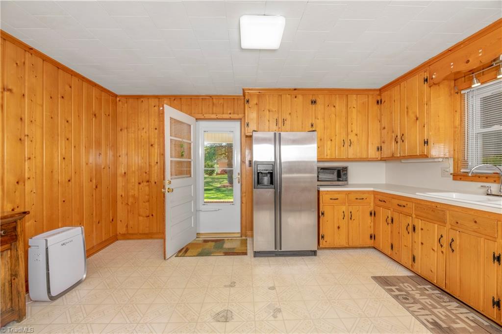 8350 Jefferson Church Road Rural Hall, NC 27045 - Photo 21 of 38