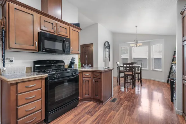 $178,000 | 19690 Highway 99, Unit 132, Acampo, CA 95220