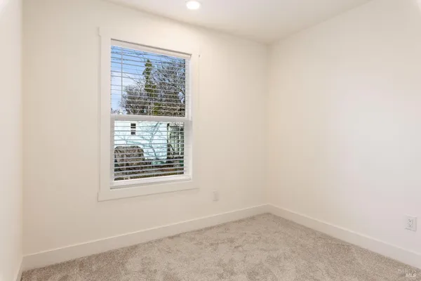 $149,950 | 375 East Highway 20, Unit 8, Upper Lake, CA 95485