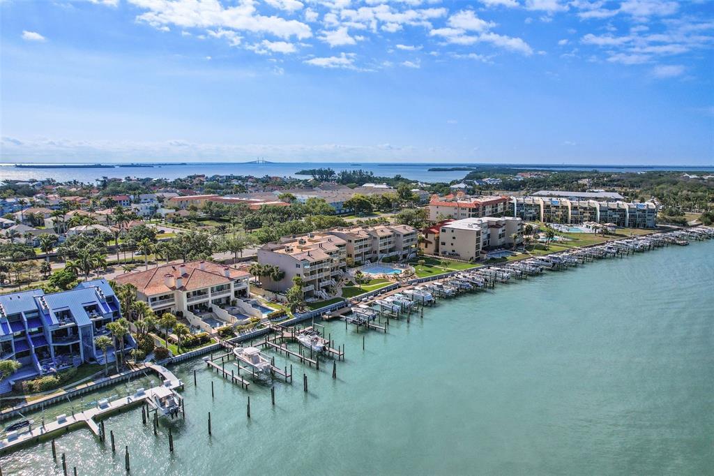 936 Pinellas Bayway South, Unit T5 Tierra Verde, FL 33715 - Photo 31 of 38 an aerial view of multiple house