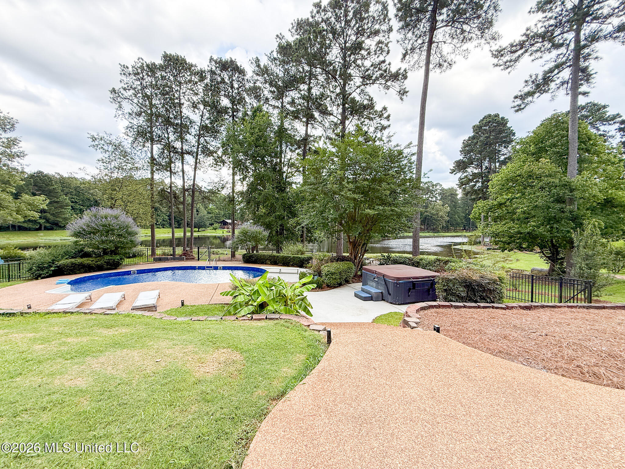 114 Redbud Drive Brandon, MS 39047 - Photo 29 of 30 IMG_4458