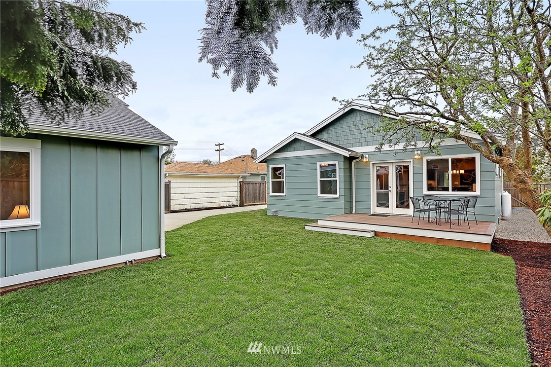 6715 12th Avenue Southwest Seattle, WA 98106 - Photo 20 of 22