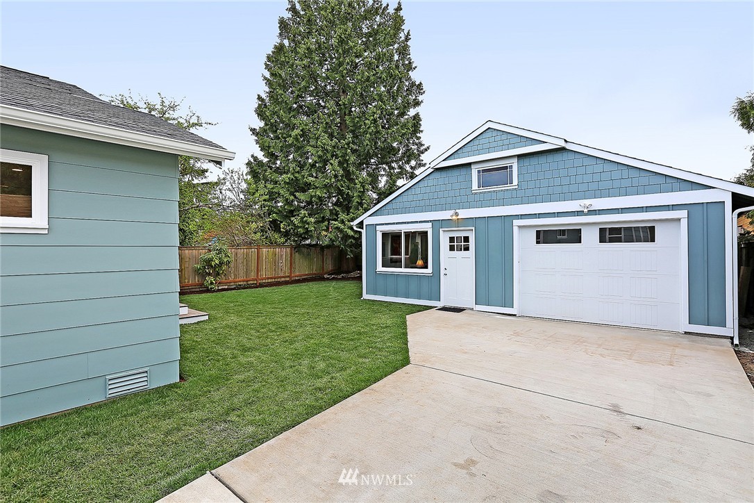 6715 12th Avenue Southwest Seattle, WA 98106 - Photo 21 of 22