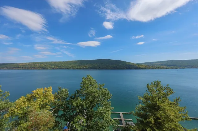 $299,000 | 42 Cliffside Drive, South Bristol, NY 14424