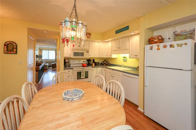 $299,000 | 42 Cliffside Drive, South Bristol, NY 14424