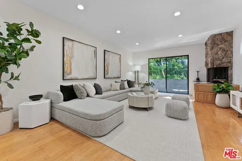 $765,000 | 1271 Stoner Avenue, Unit 103, Los Angeles, CA 90025