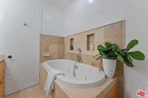 $765,000 | 1271 Stoner Avenue, Unit 103, Los Angeles, CA 90025