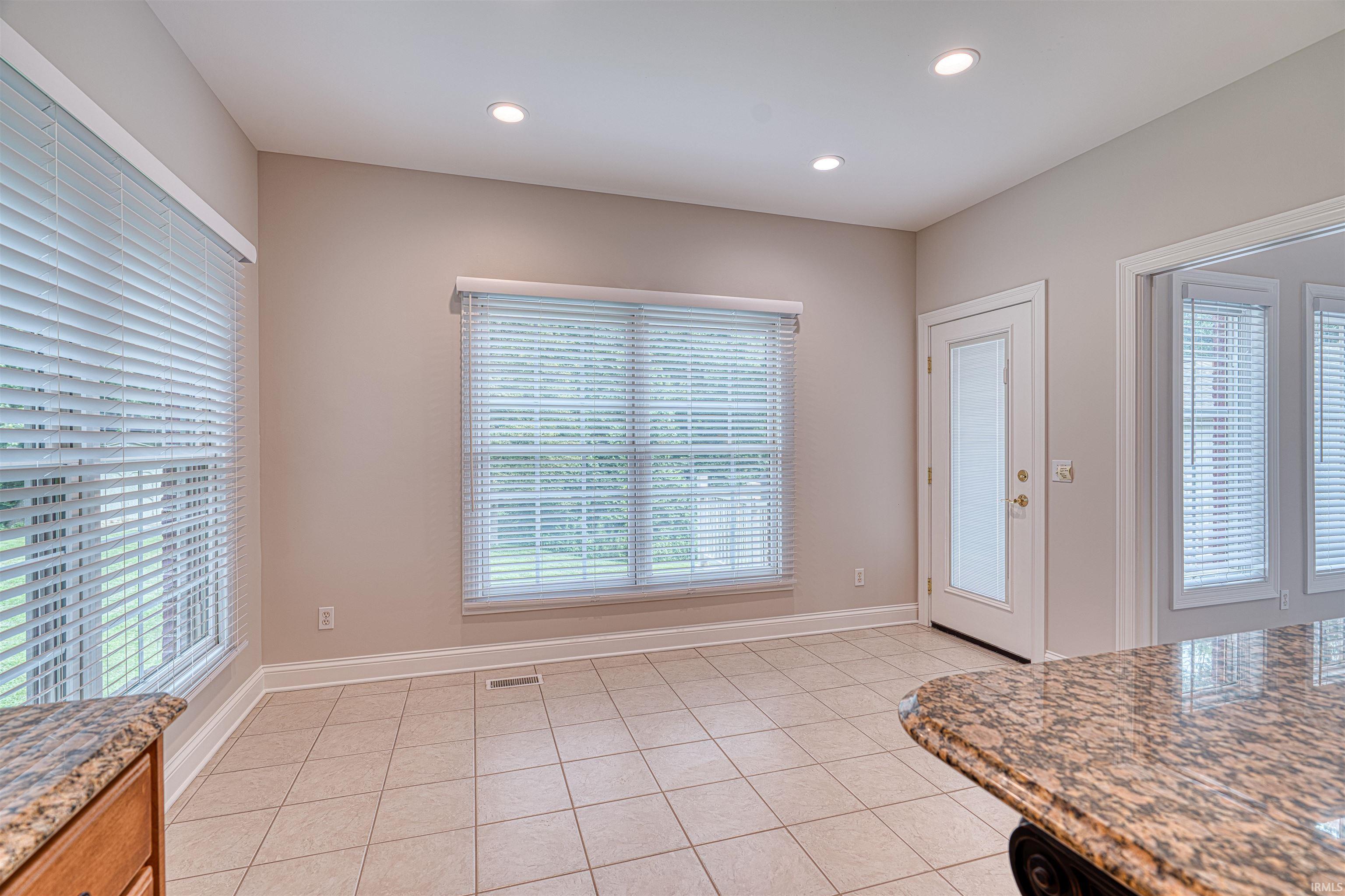 2301 Schenk Road Evansville, IN 47720 - Photo 16 of 36 Gallery Image 16