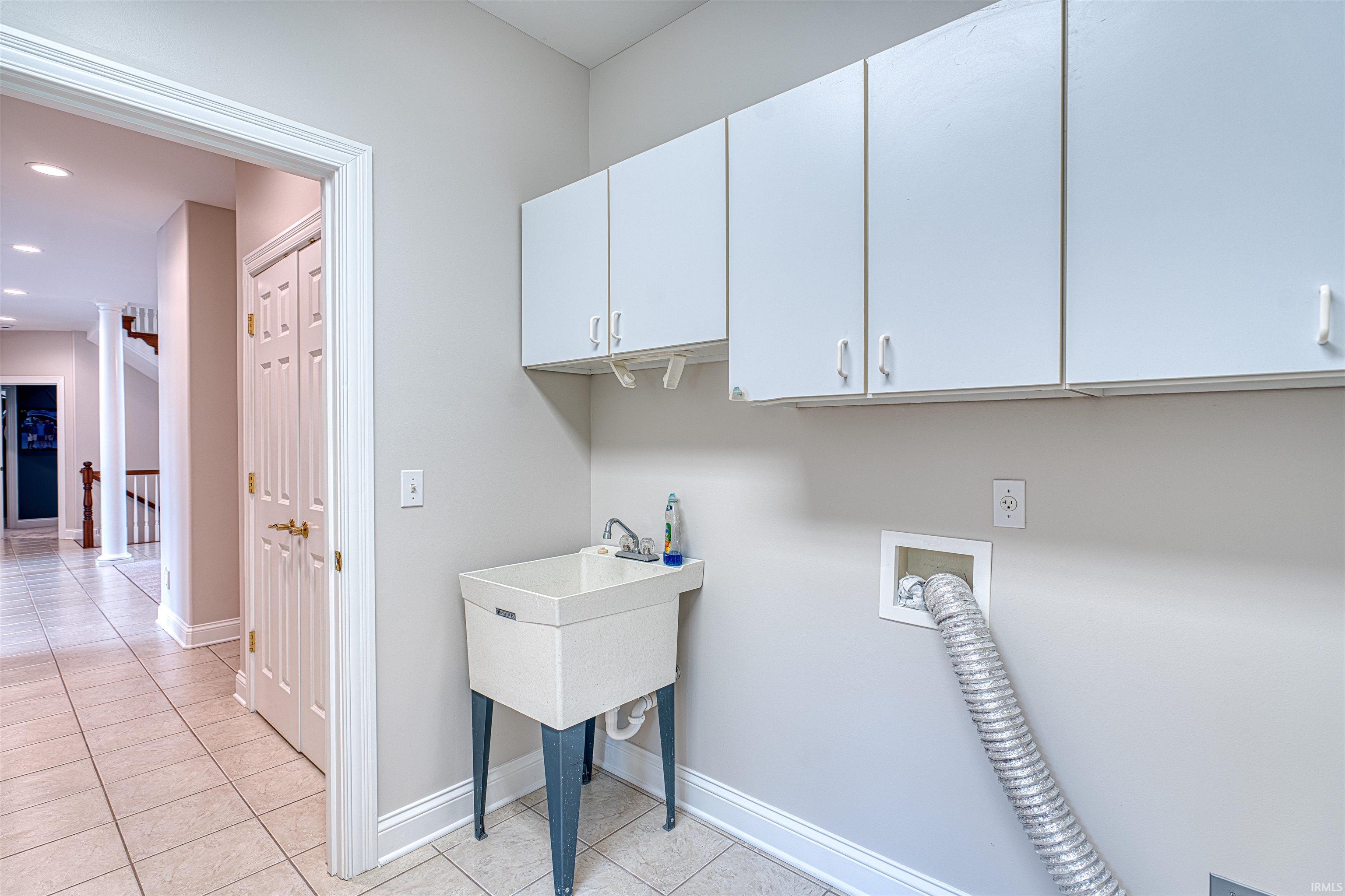 2301 Schenk Road Evansville, IN 47720 - Photo 17 of 36 Gallery Image 17