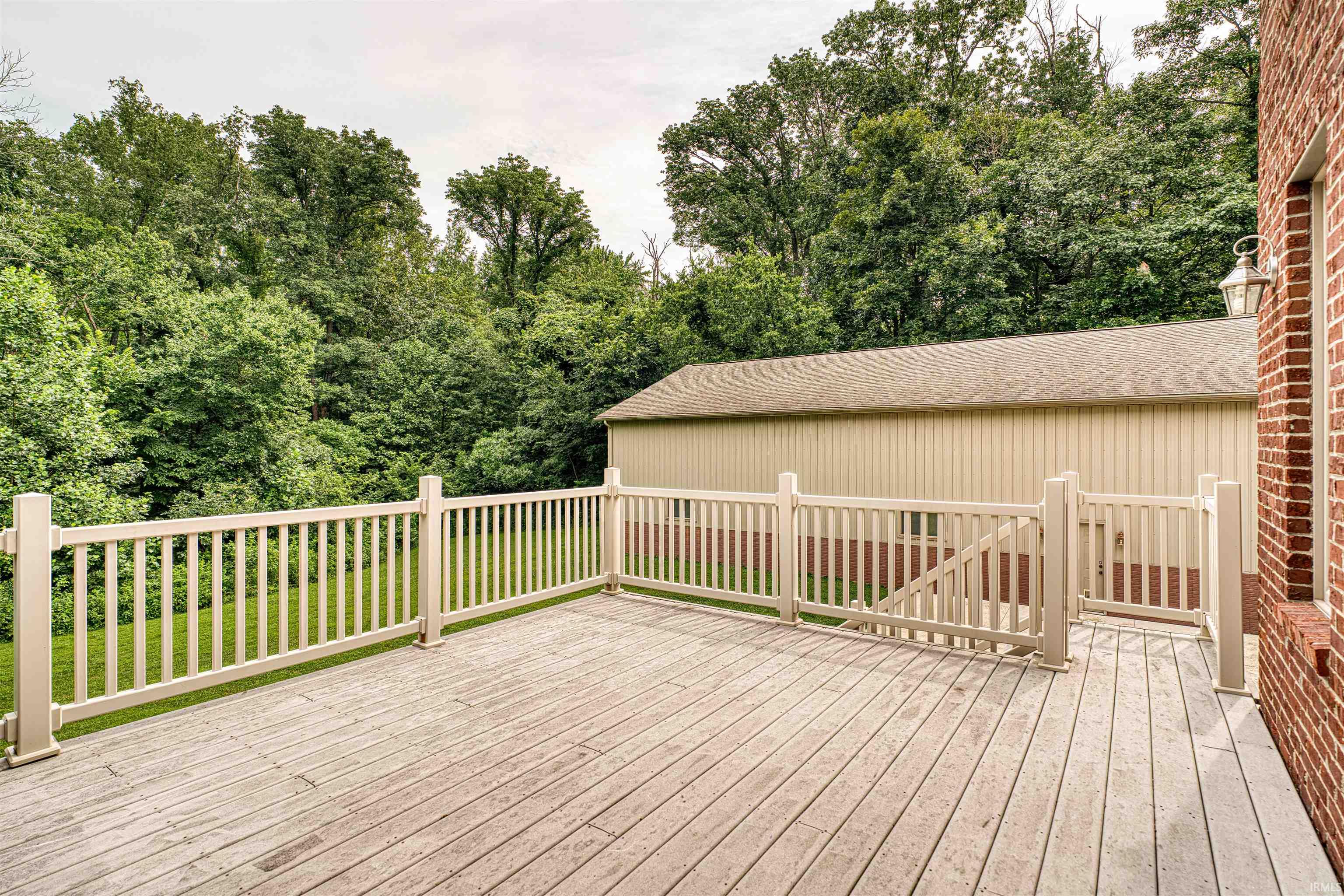 2301 Schenk Road Evansville, IN 47720 - Photo 32 of 36 Gallery Image 32