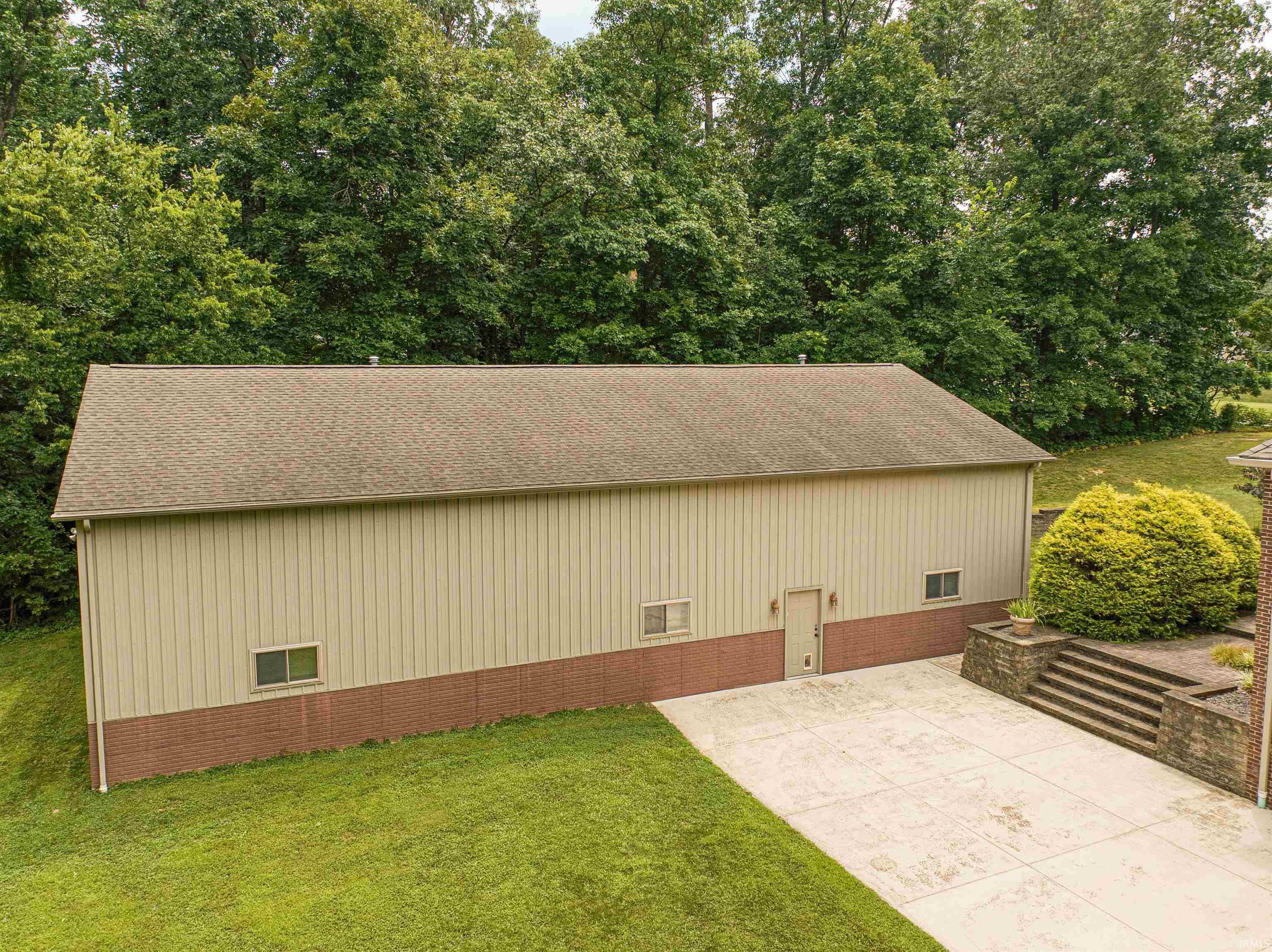 2301 Schenk Road Evansville, IN 47720 - Photo 35 of 36 Gallery Image 35