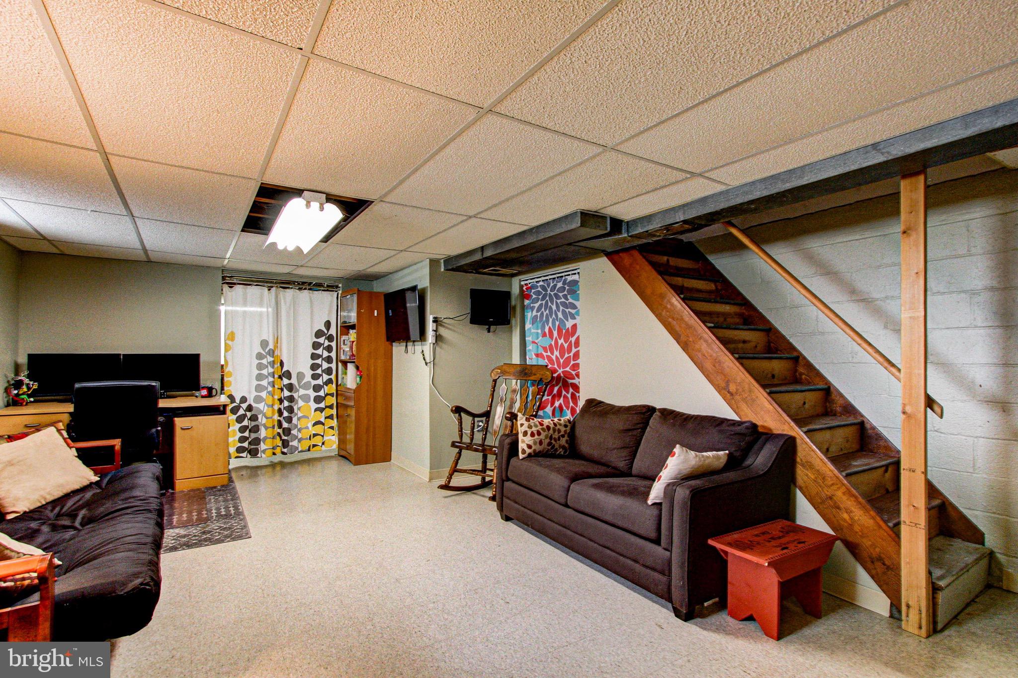 1466 Bluejay Road Abington, PA 19001 - Photo 20 of 27