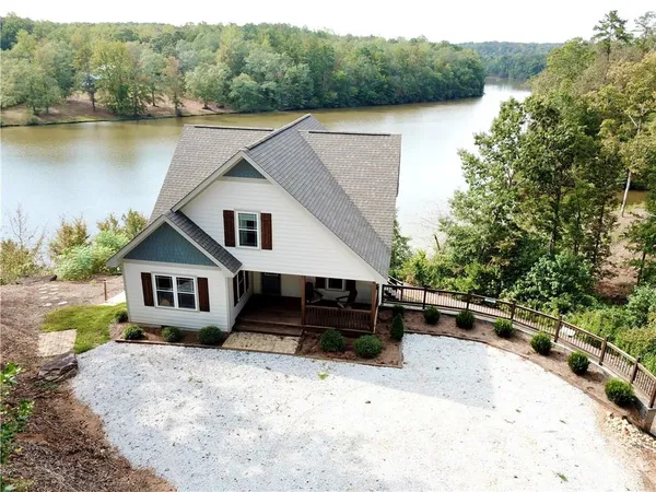 $674,000 | 17 North Waterview Drive, Woodland, AL 36280