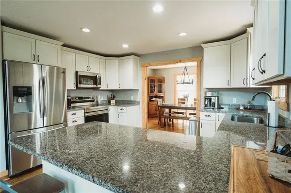 $674,000 | 17 North Waterview Drive, Woodland, AL 36280