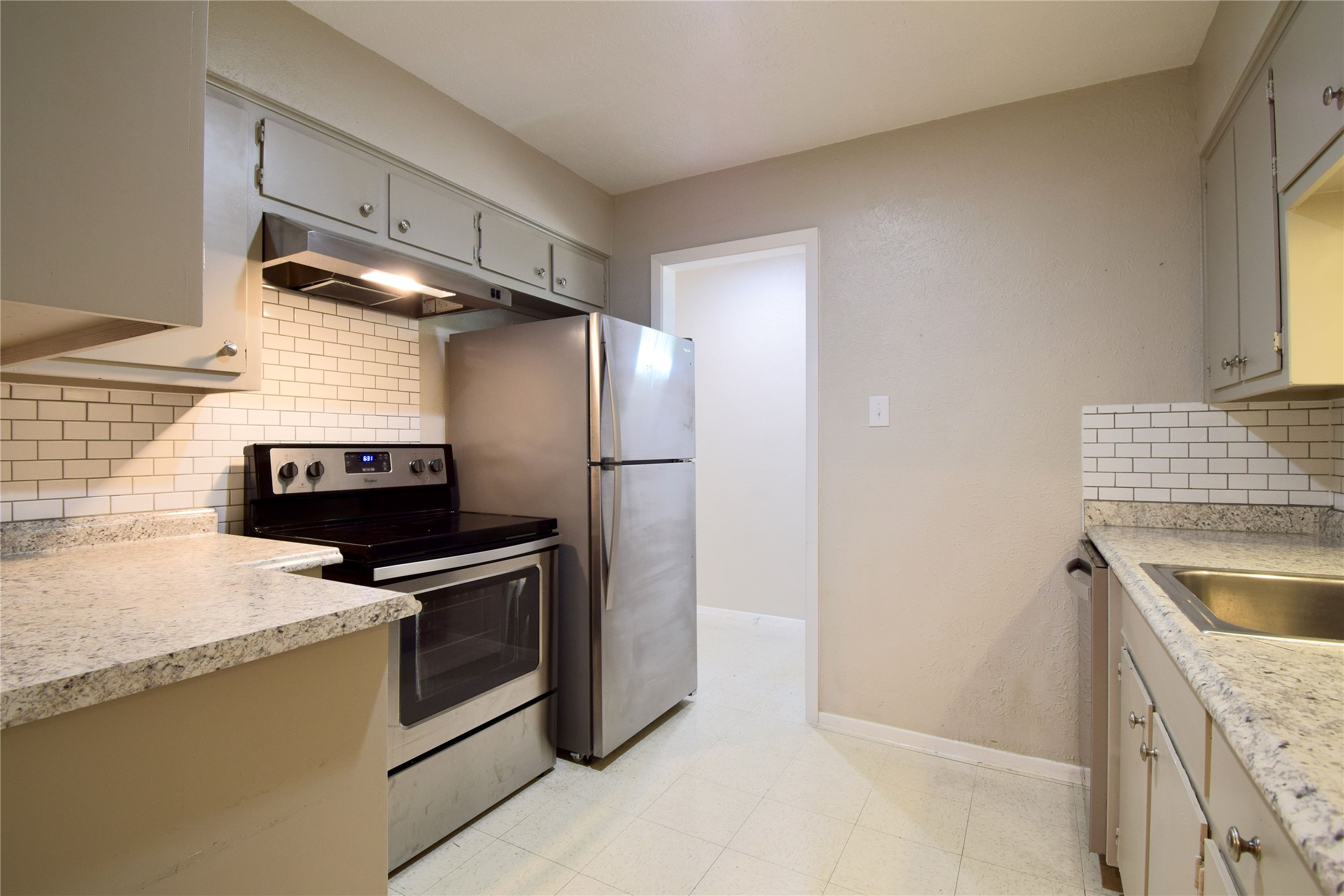 5936 Cherry Loop, Unit B Austin, TX 78745 - Photo 8 of 21