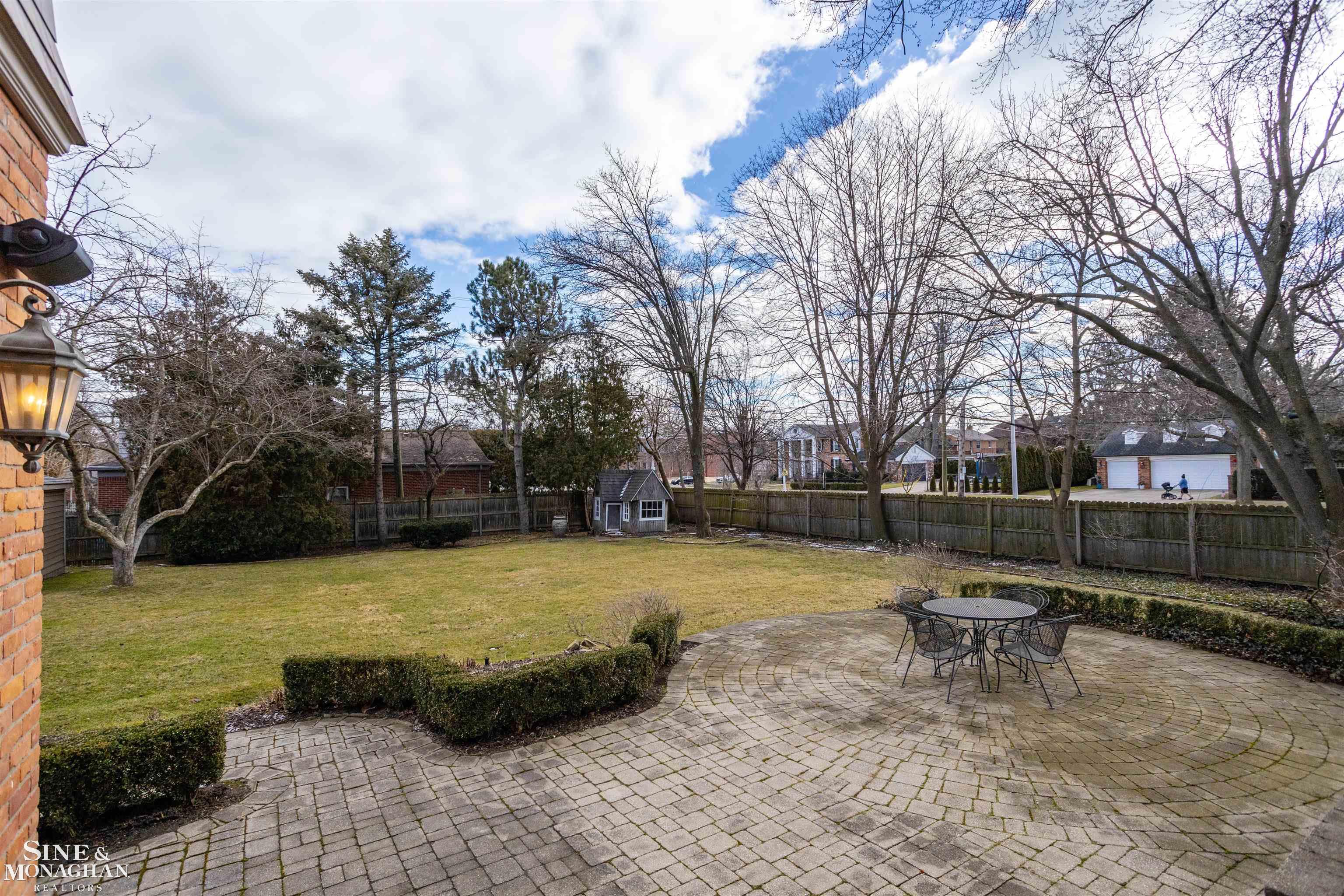 532 Lincoln Road Grosse Pointe, MI 48230 - Photo 55 of 71 50133585-47016155-DC09-4D3D-AAE4-6021A8140835.JPG