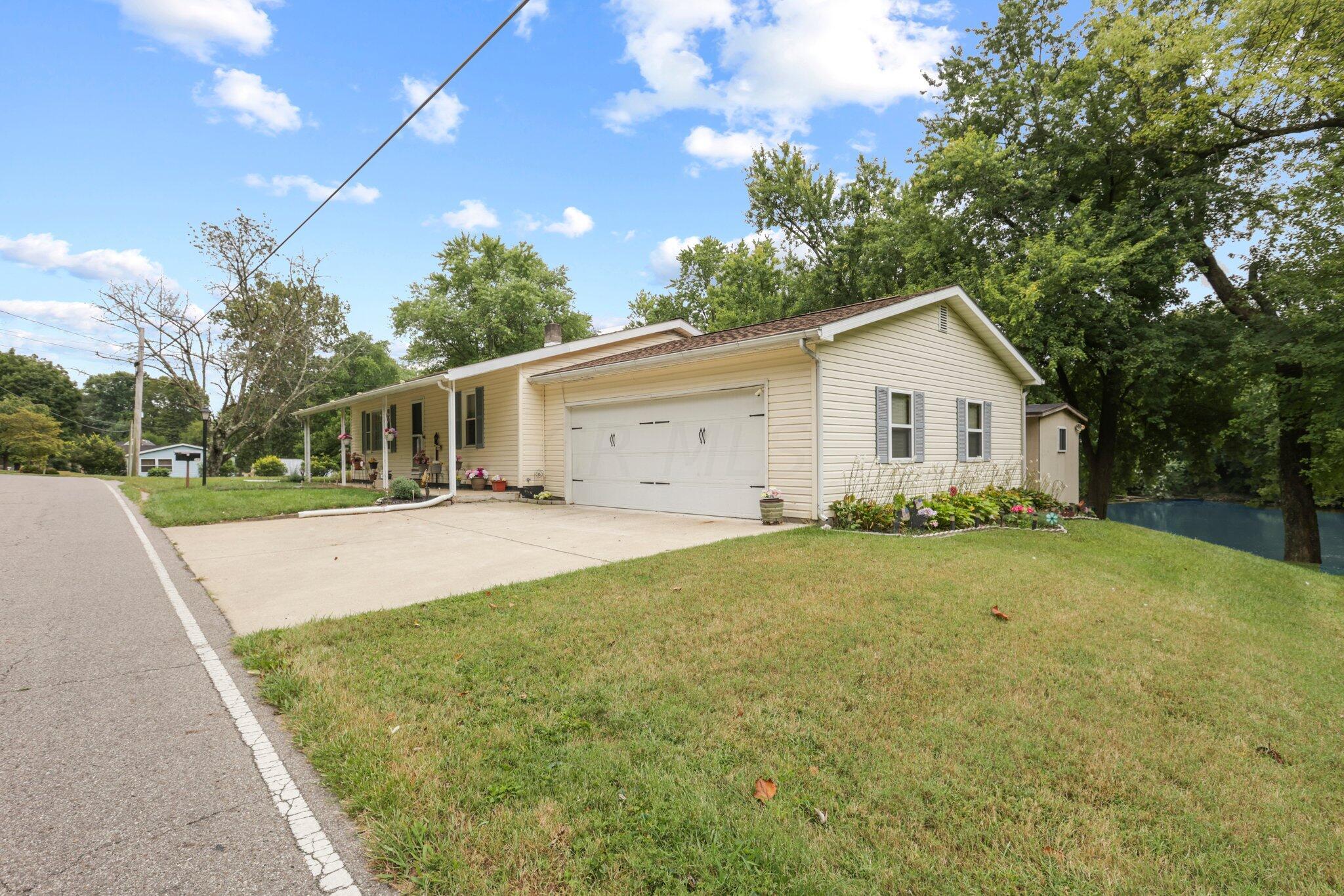 299 Narrows Road Chillicothe, OH 45601 - Photo 4 of 33 30-web-or-mls-0V3A8058