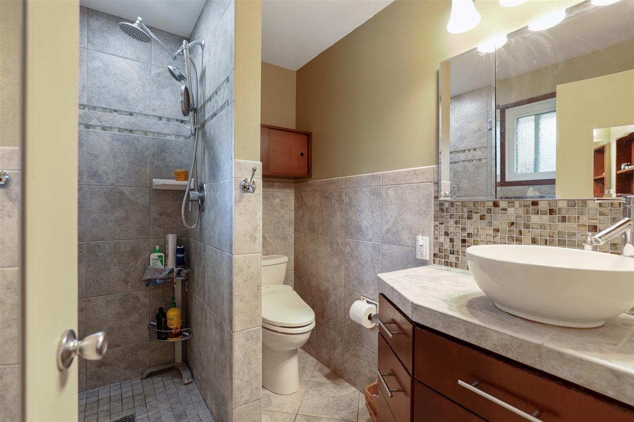 1102 West Hawthorne Road Spokane, WA 99218 - Photo 8 of 20