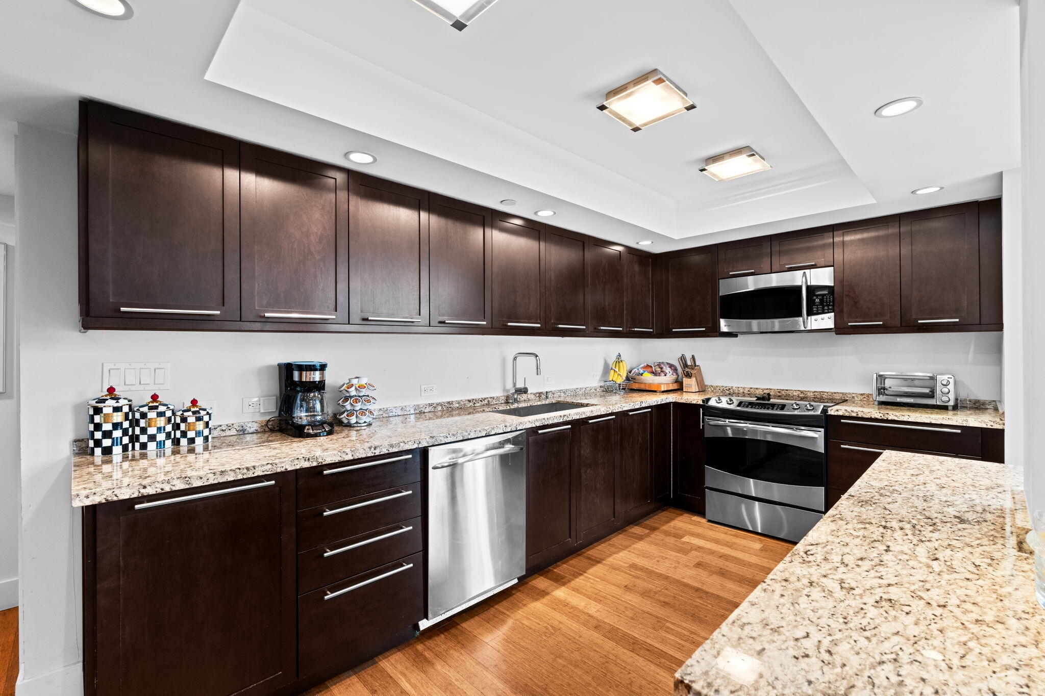 7768 Lakeside Boulevard, Unit 554 Boca Raton, FL 33434 - Photo 8 of 59 7768 Lakeside Blvd