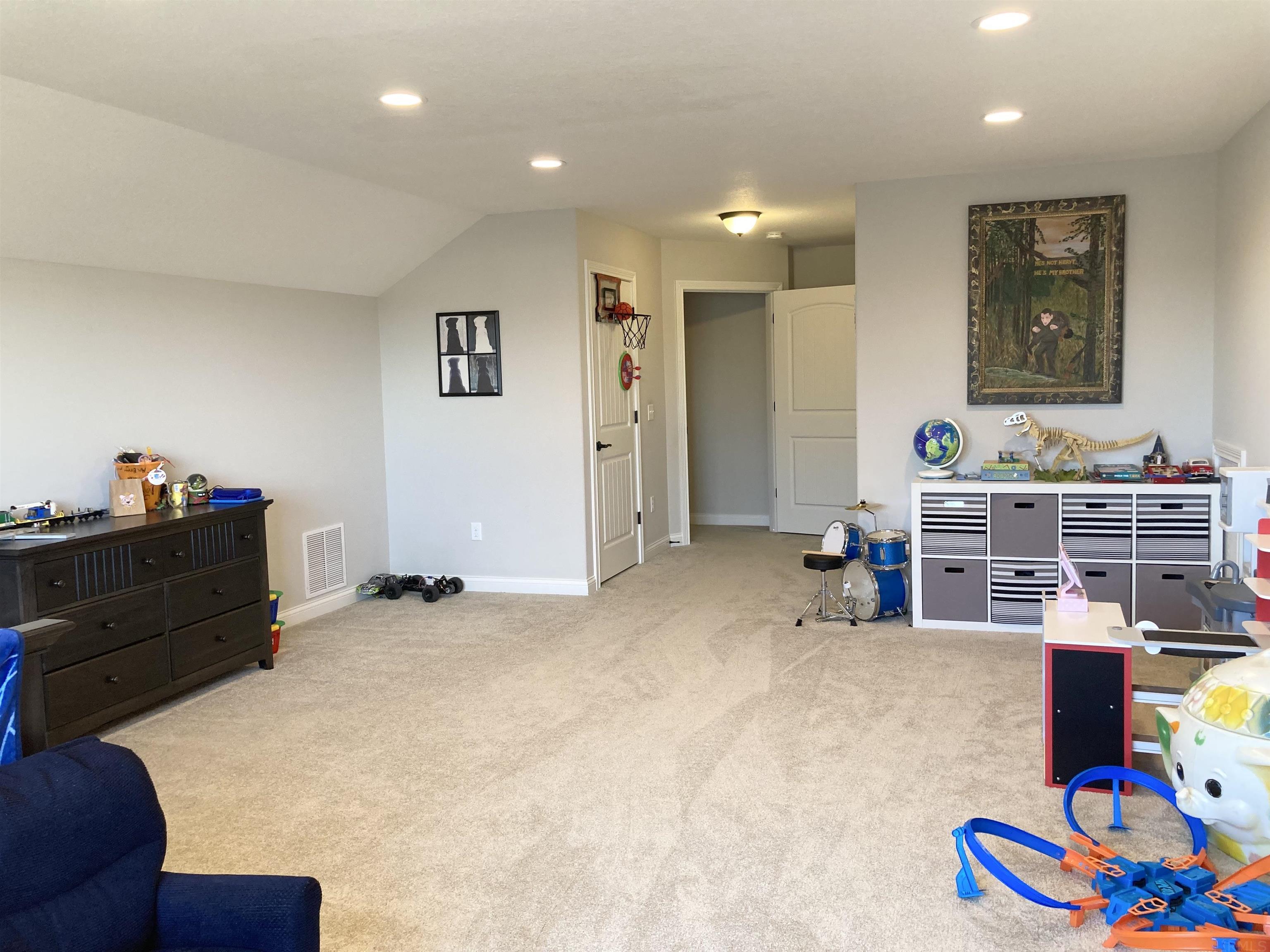 2570 Hogans Alley Decatur, IN 46733 - Photo 13 of 17