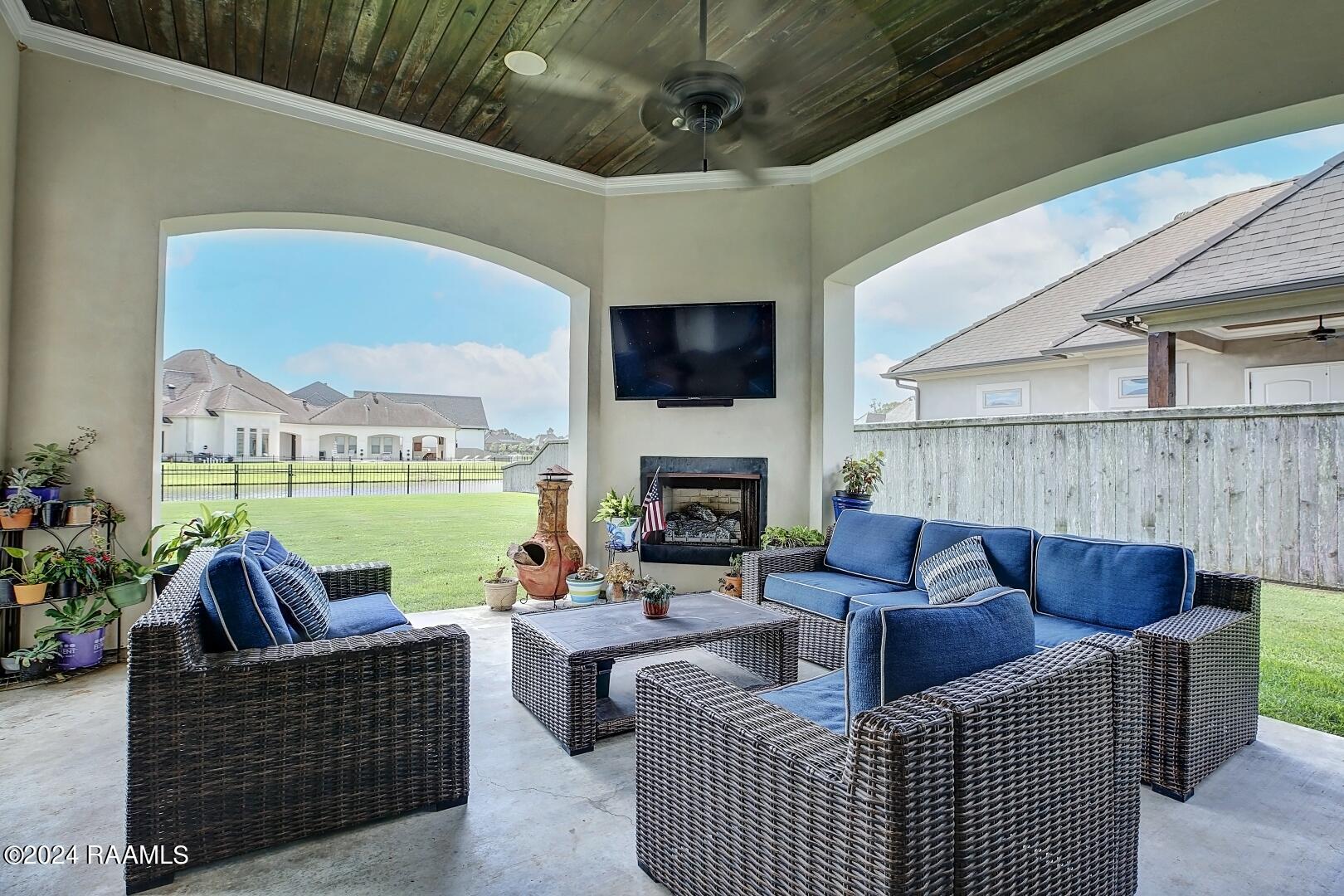 204 Rue De La Rochelle Broussard, LA 70518 - Photo 24 of 36 204RuedulaRochelle-25