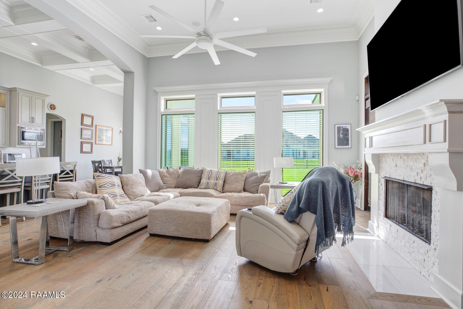 204 Rue De La Rochelle Broussard, LA 70518 - Photo 4 of 36 204RuedulaRochelle-5