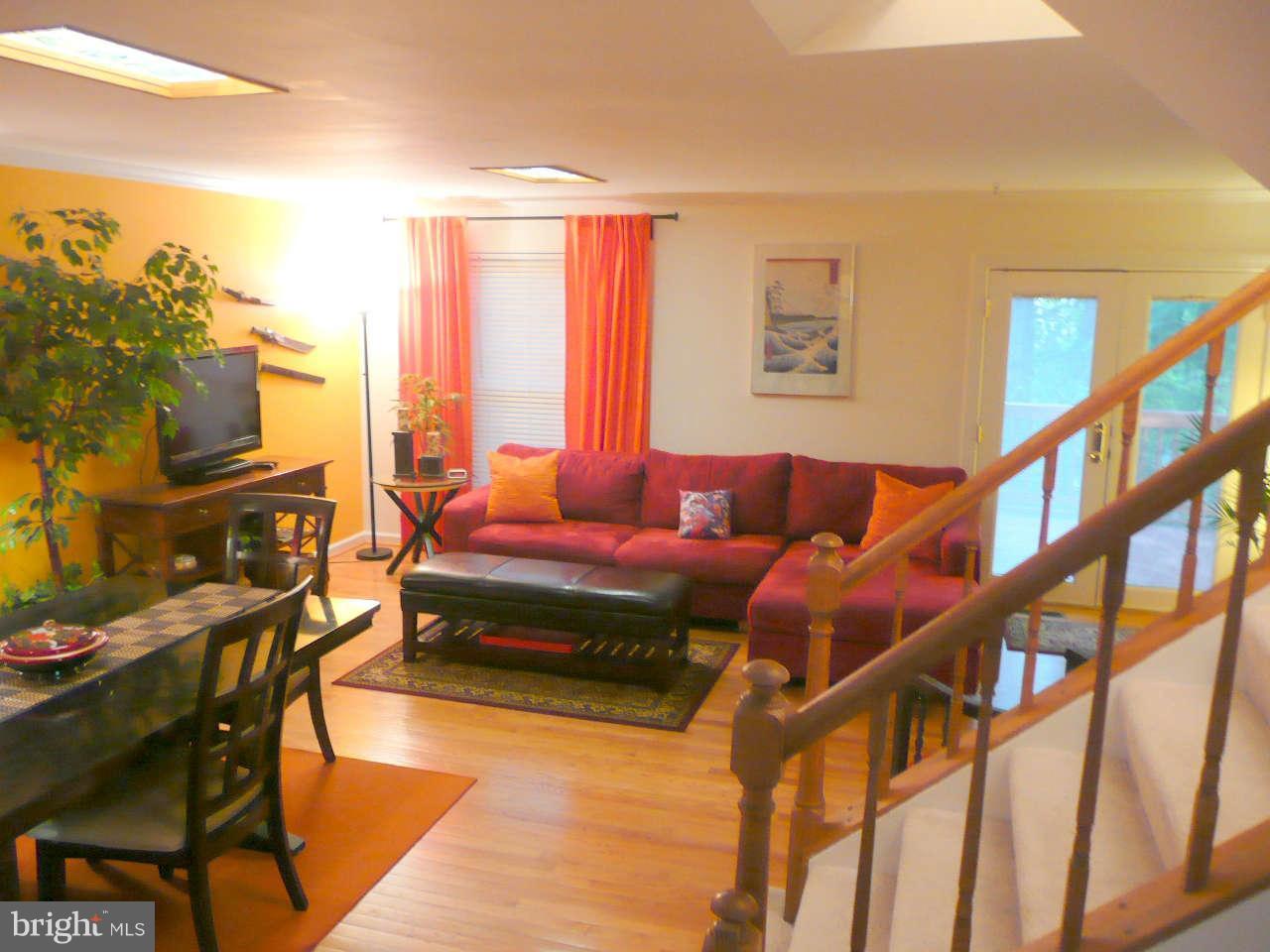 5952 Powell's Landing Road Burke, VA 22015 - Photo 12 of 25 Interior (General)