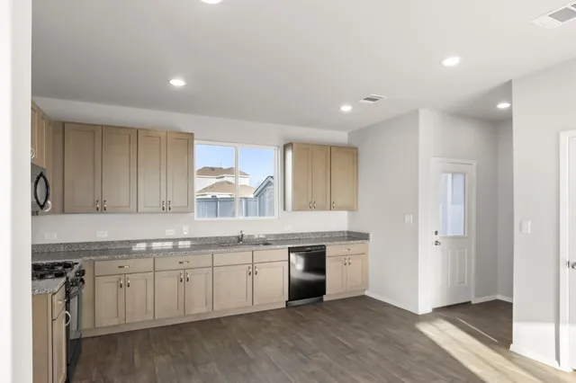 $234,100 | 127 Summer Drive, Elgin, TX 78621