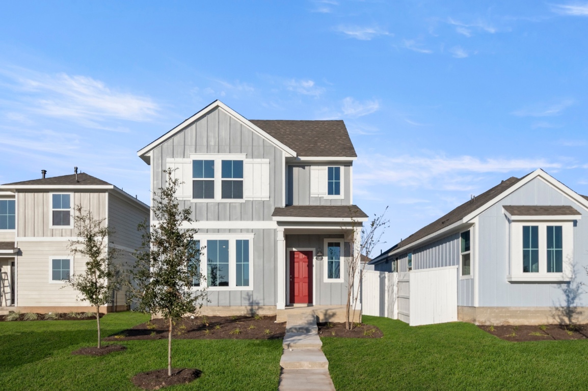 127 Summer Drive Elgin, TX 78621 - Photo 3 of 33