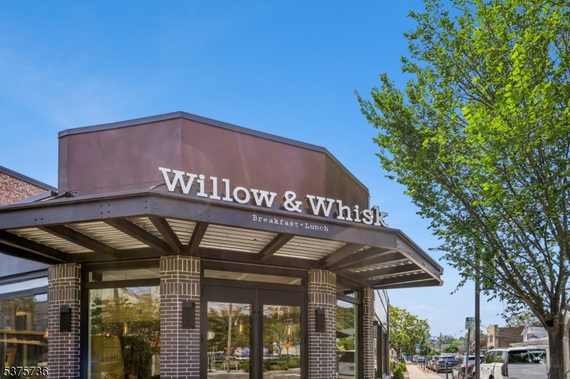 34 Main Street Millburn, NJ 07041 - Photo 19 of 23 a front view of a building