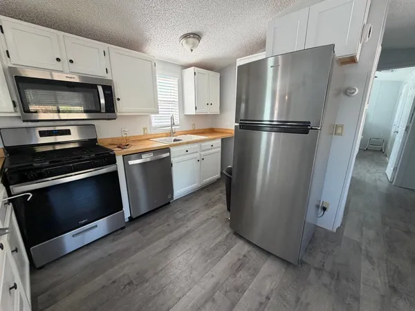 $1,405 | 142 Maryvale Drive, Camp Verde, AZ 86322