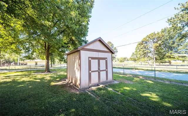 $185,000 | 233 Kirkman Street, Licking, MO 65542