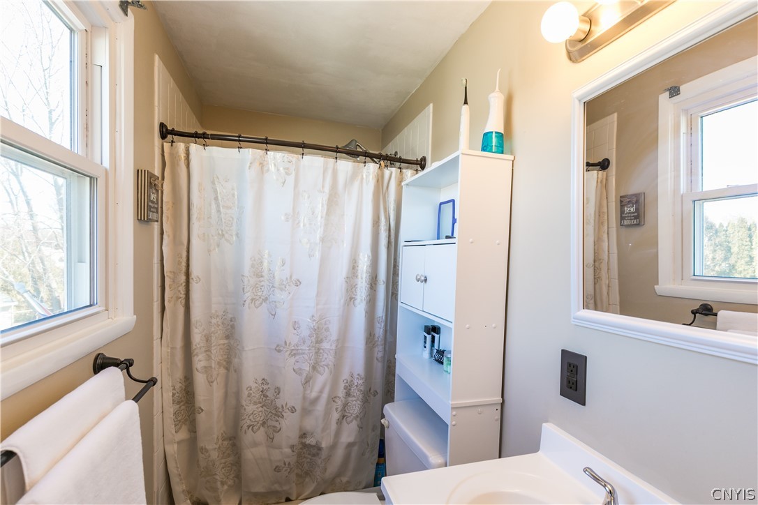 8290 Swallow Path Liverpool, NY 13090 - Photo 35 of 48 Gallery Image 35