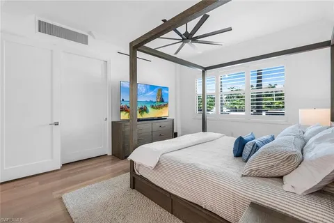 $2,475,000 | 1130 3rd Avenue South, Unit 115, Naples, FL 34102