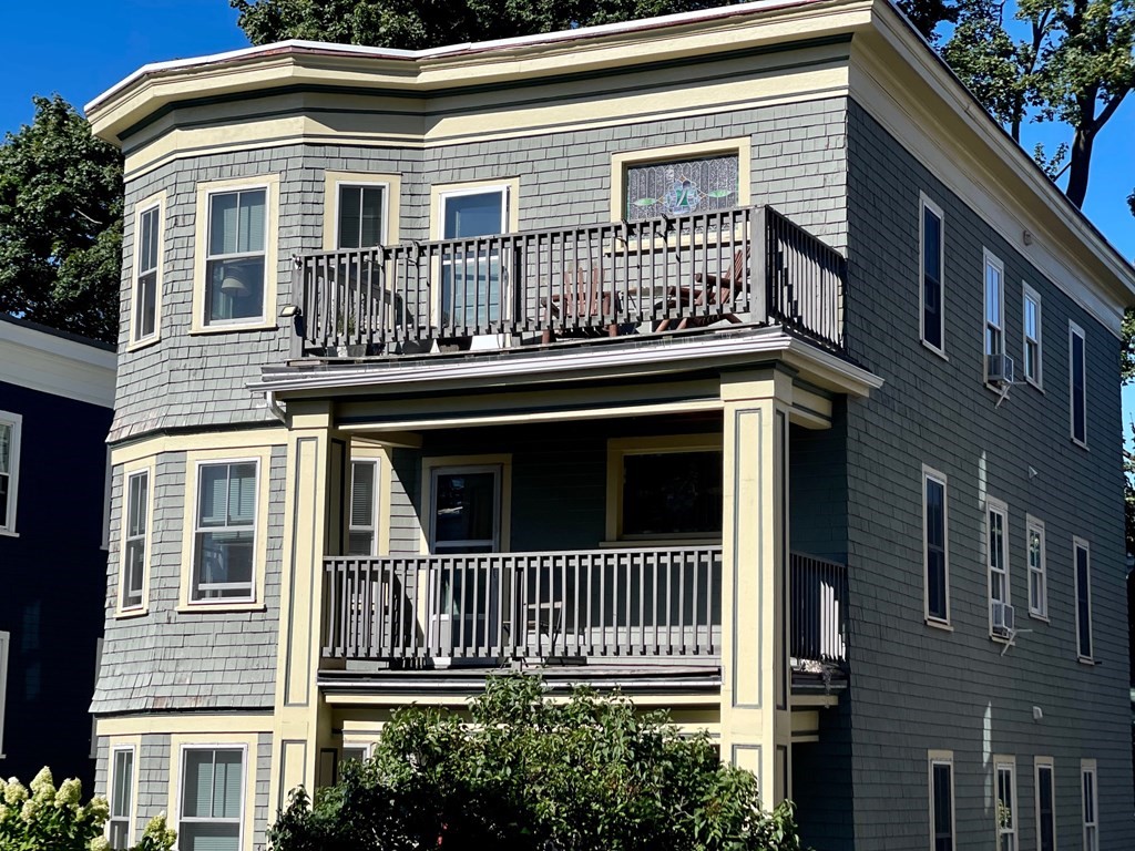82 Montebello Road Boston, MA 02130 - Photo 32 of 33