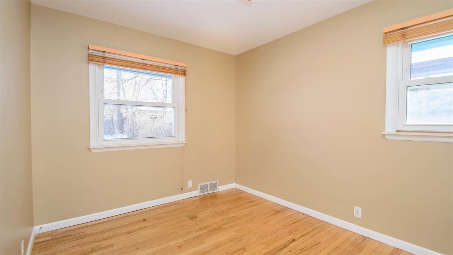 3241 Springbrook Street Ann Arbor, MI 48108 - Photo 13 of 29 Photo 13
